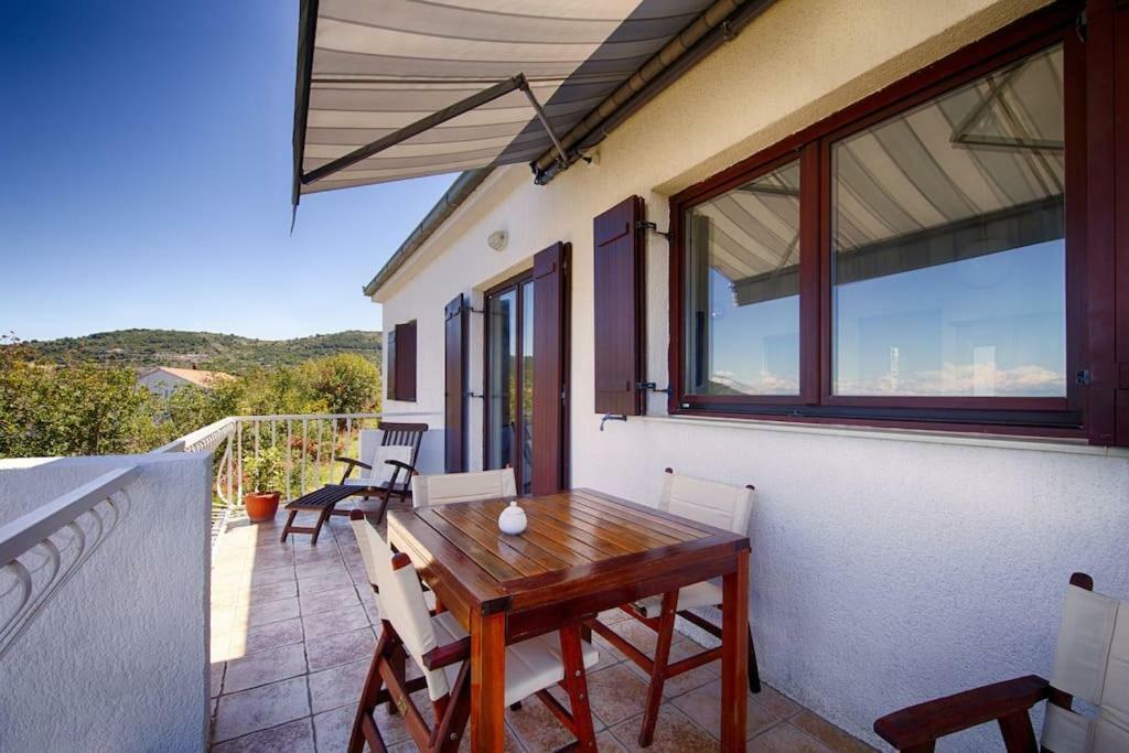 Luceissa Apartamento Vis Exterior foto